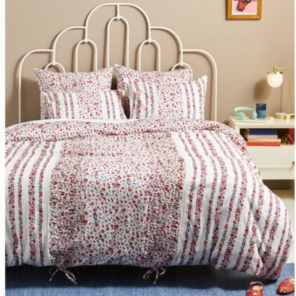 Anthropologie Embellished Sweet Pea Duvet Cover Floral Size King
